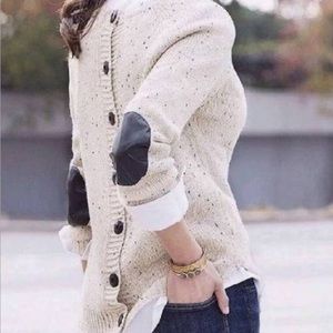 Market & Spruce pull over